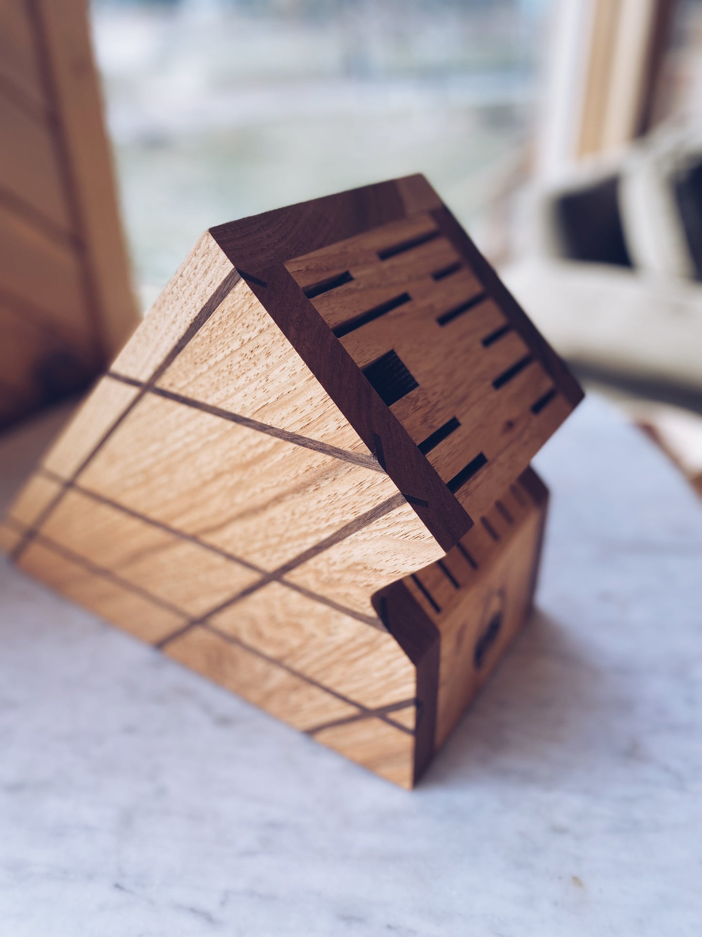 Knife Block in Hickory and Walnut Plaid